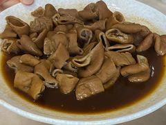 -茅屋大酒店