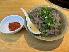 -大众跷脚牛肉馆·非遗传承单位(峨眉山店)