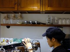 -Line 咖啡(石厦花园店)