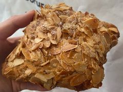 -LANLIZI BAKERY(COSMO店)