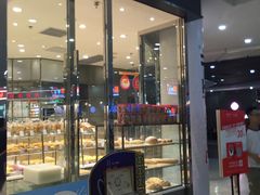 门面-BreadTalk面包新语·烘焙蛋糕(高德置地春广场店)