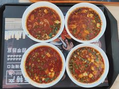 -十三朝牛馍王擀面皮(骡马市店)