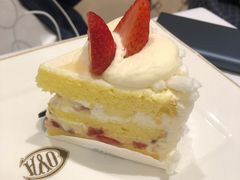草莓奶油蛋糕-COVA(环贸iapm店)
