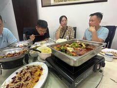 -YI PIN JU 一品居中餐厅 中国超市