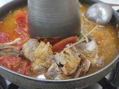 -阿妈土锅鸡