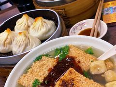 -鲁氏汤包王(长白街店)