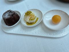 巧克力熔岩蛋糕-弗兰克牛排西餐厅Ribone steak house(柠檬花园店)
