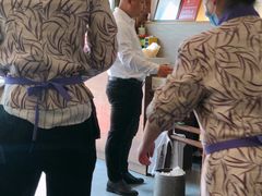 -笑来喜馄饨小笼工坊店(湖滨街店)