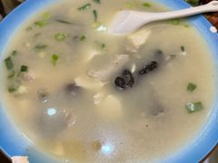 黑鱼二吃之鱼汤-新天厨酒家(二分店)