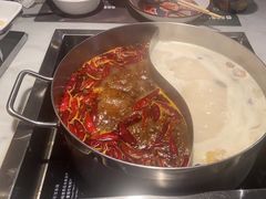 -尚尚仙·酸汤猪手·猪肚鸡火锅(华联万柳购物中心店)