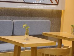 用餐区-炖物24章·顺时轻养茶(黄龙店)