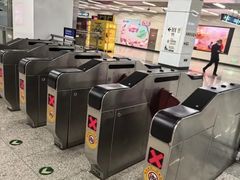 -白石桥南(地铁站)