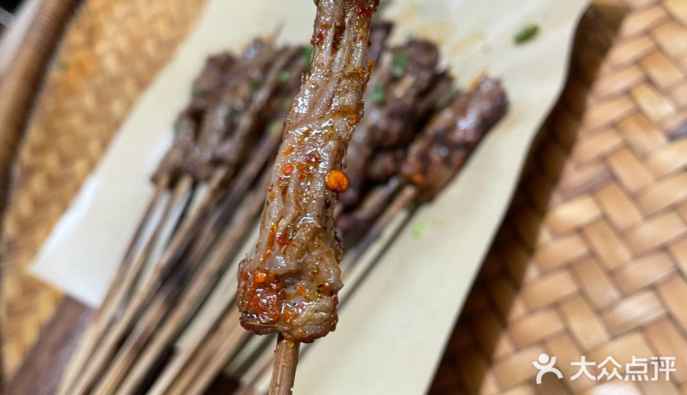 幸福就是大口吃肉