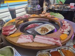 -玄希浪漫厨房·韩料烤肉(湖滨银泰in77店)