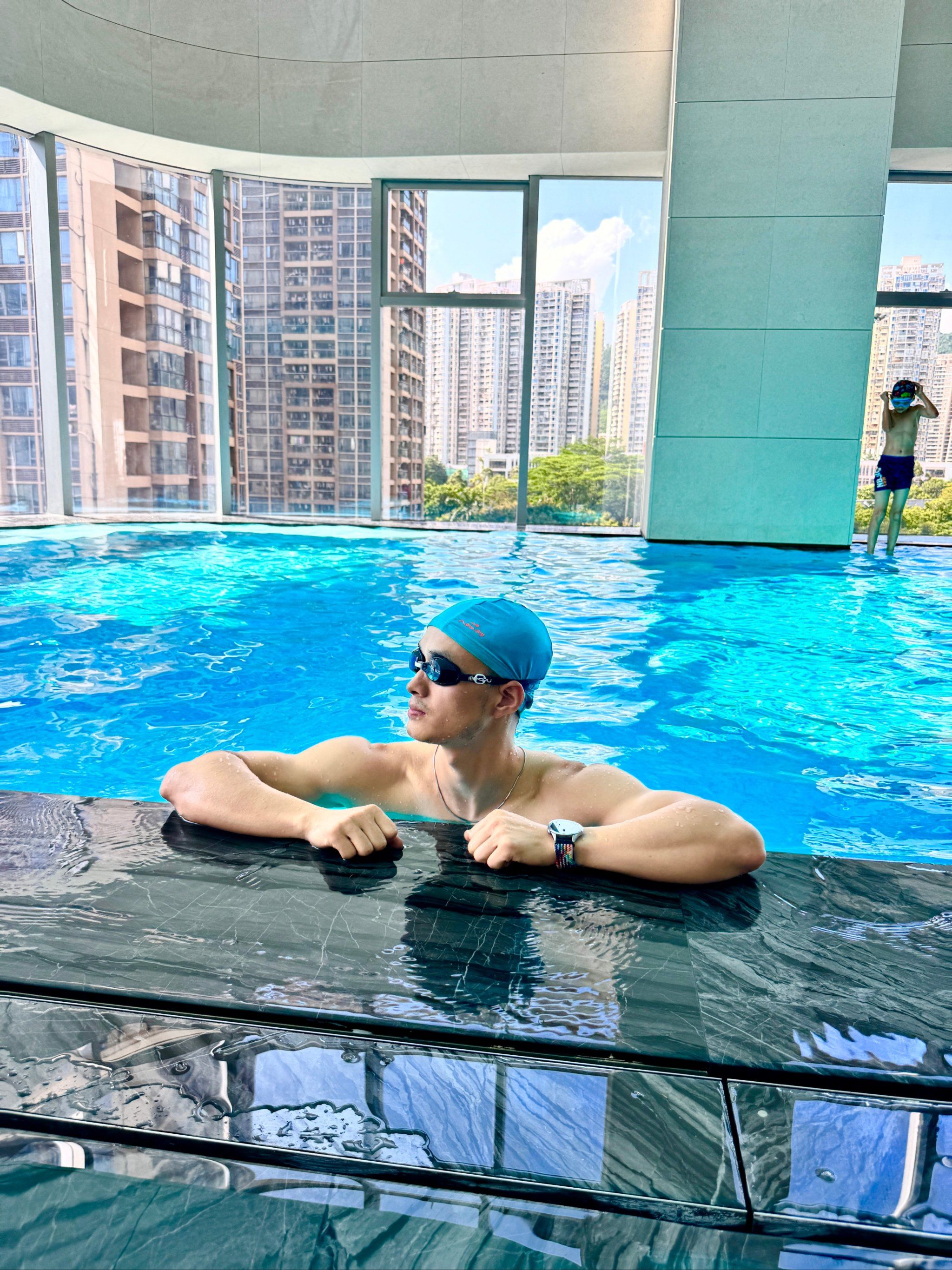 健身游泳