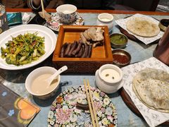 -哈啾嗨·新概念蒙餐(红星新城店)