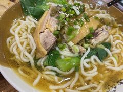 -村姑三黄鸡(解放店)