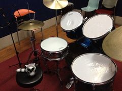 -柏斯音乐艺术中心·钢琴·吉他(世纪金源店)