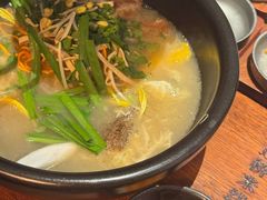 -银米·云南传统过桥米线(双廊黑金冠店)