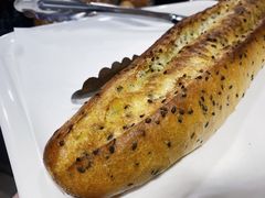 黑芝麻法棍-山崎面包(第一八佰伴店)