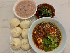 -李与白包子铺(桐梓林店)