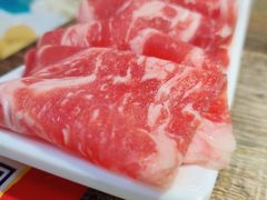 雪花牛肉-拾下卜卜贝•海鲜火锅