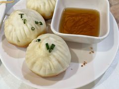 鲜肉生煎-光明邨大酒家(淮海路店)