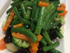 凉菜双拼-南城香·饭香串香馄饨香(富丰桥店)