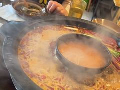 -黄潇洒老火锅(九眼桥宏济巷店)
