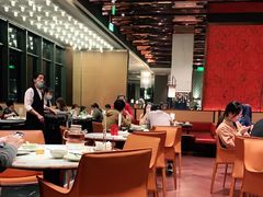 大堂-蝴蝶里·粤菜·点心(滨江龙湖店)