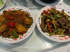 鹿茸菌炒牛柳-廣發美食(东晓路店)