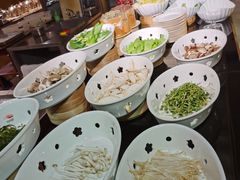 -昆山裕元花园酒店·温莎西餐厅