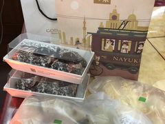 -奈雪的茶(市百一店)