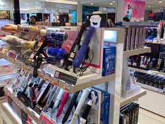 -关西国际机场直营免税店