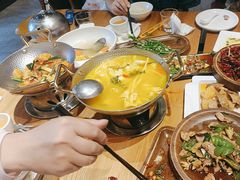 -隔壁老王·家常云南菜(花巷店)