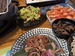 -合易泓烤肉·海肠捞饭(火车站店)