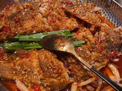 -佬麻雀·剁椒鱼头(京基KK One店)