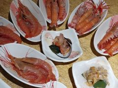-雍和会海鲜姿造自助(湖东路店)
