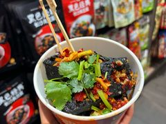 -黑色经典臭豆腐·湖南特产(潇湘文化店)