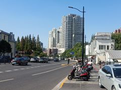 -鲍师傅糕点(江苏路店)