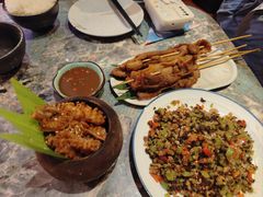 -浩海火燒雲傣家菜(芮欧百货店)