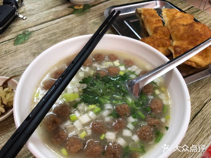 闫记丸子汤(城坊东街店)图片