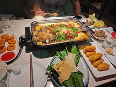 -蜀渔港·鱼缸烤鱼店(华山珑城店)