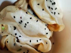 锅贴-三两春肚肺汤(崂山路店)