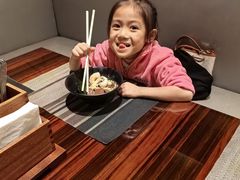-广州万富希尔顿酒店·感趣自助餐厅·金秋蟹宴生蚝海鲜刺身