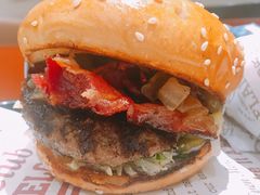 -The Habit Burger Grill 哈比特汉堡(爱琴海店)
