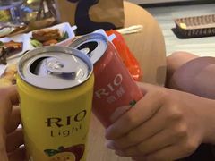 -深圳宝安体育馆希尔顿欢朋酒店