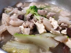 -香猪美食(中心店)