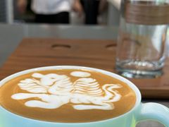 热拿铁-AOKKA COFFEE(万象前海快闪店)