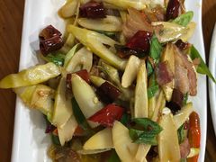 方竹笋炒风肉-陈有良尖椒鸡(渝中旗舰店)